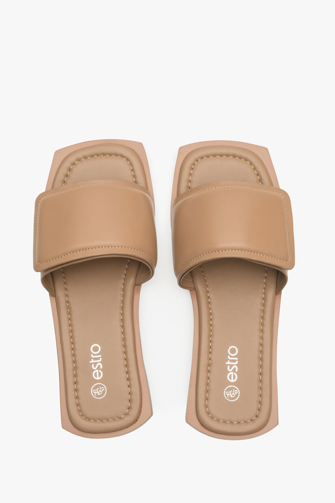 Genuine leather flat slide sandals Estro in brown - presentation from above.