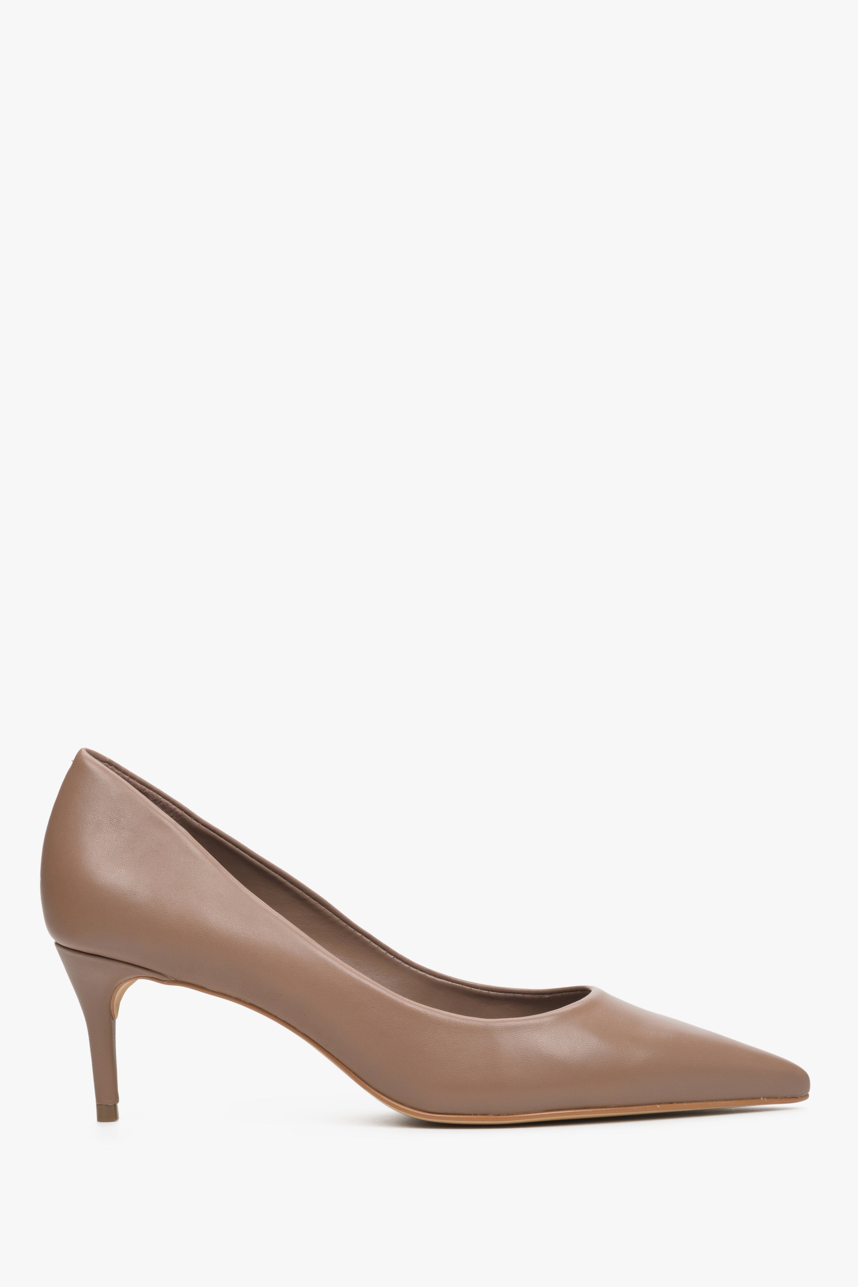 Women's Brown Stiletto Heels Pumps made of Genuine Leather Estro ER00113735.