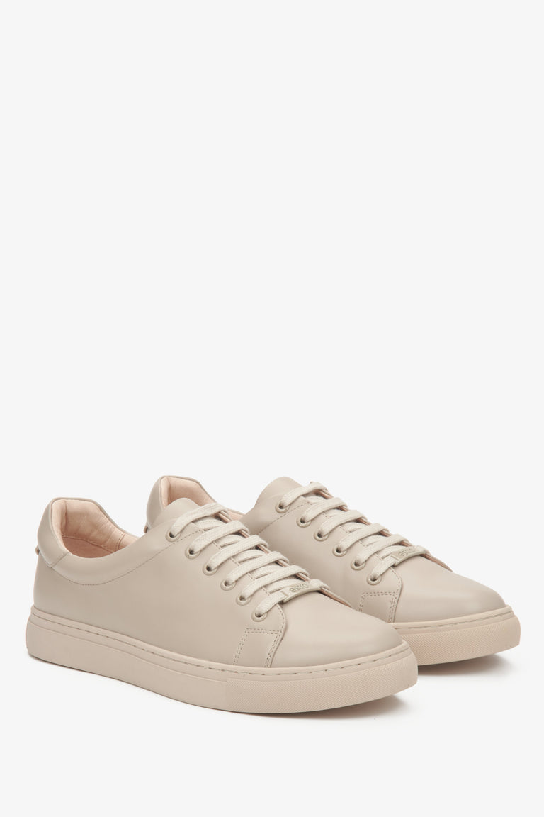 Beige Low-Top Sneakers for Women Crafted from Leather by Estro