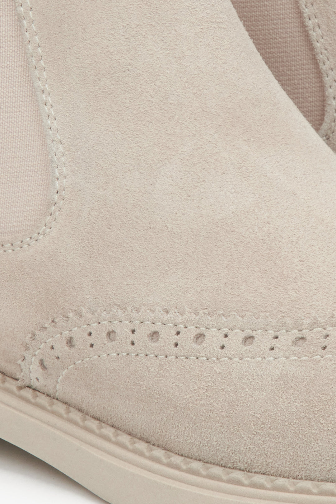 Women's Low-Top Chelsea Boots in Beige Crafted with Premium Italian Velour by Estro - details.