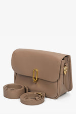 Women's Brown Shoulder bag made of Genuine Leather Estro ER00109334.