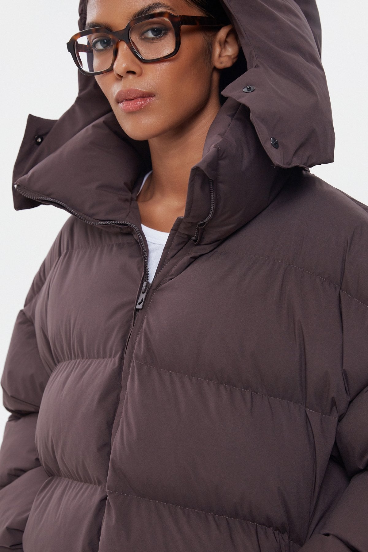 Women's dark brown puffer jacket Estro.