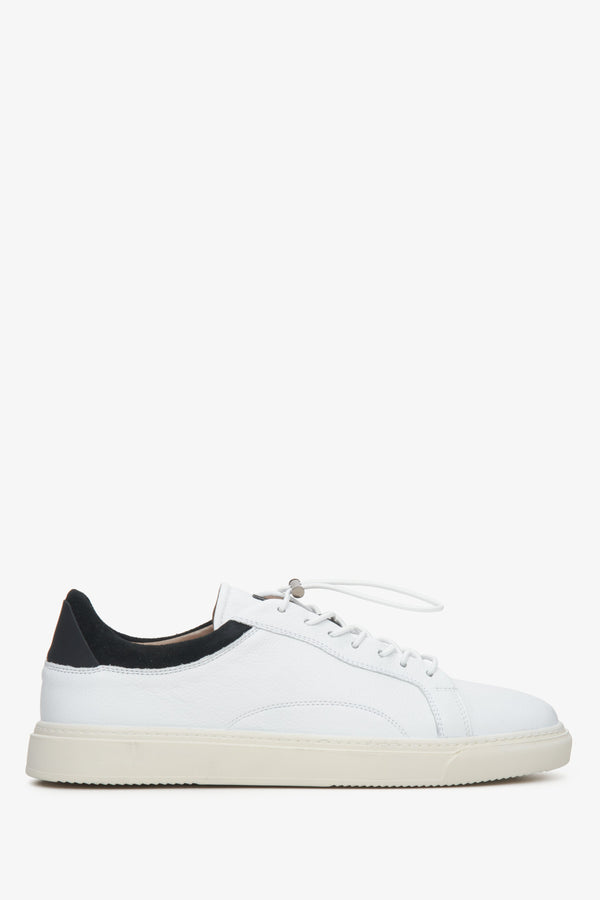 Men's white leather sneakers for fall - shoe profile.