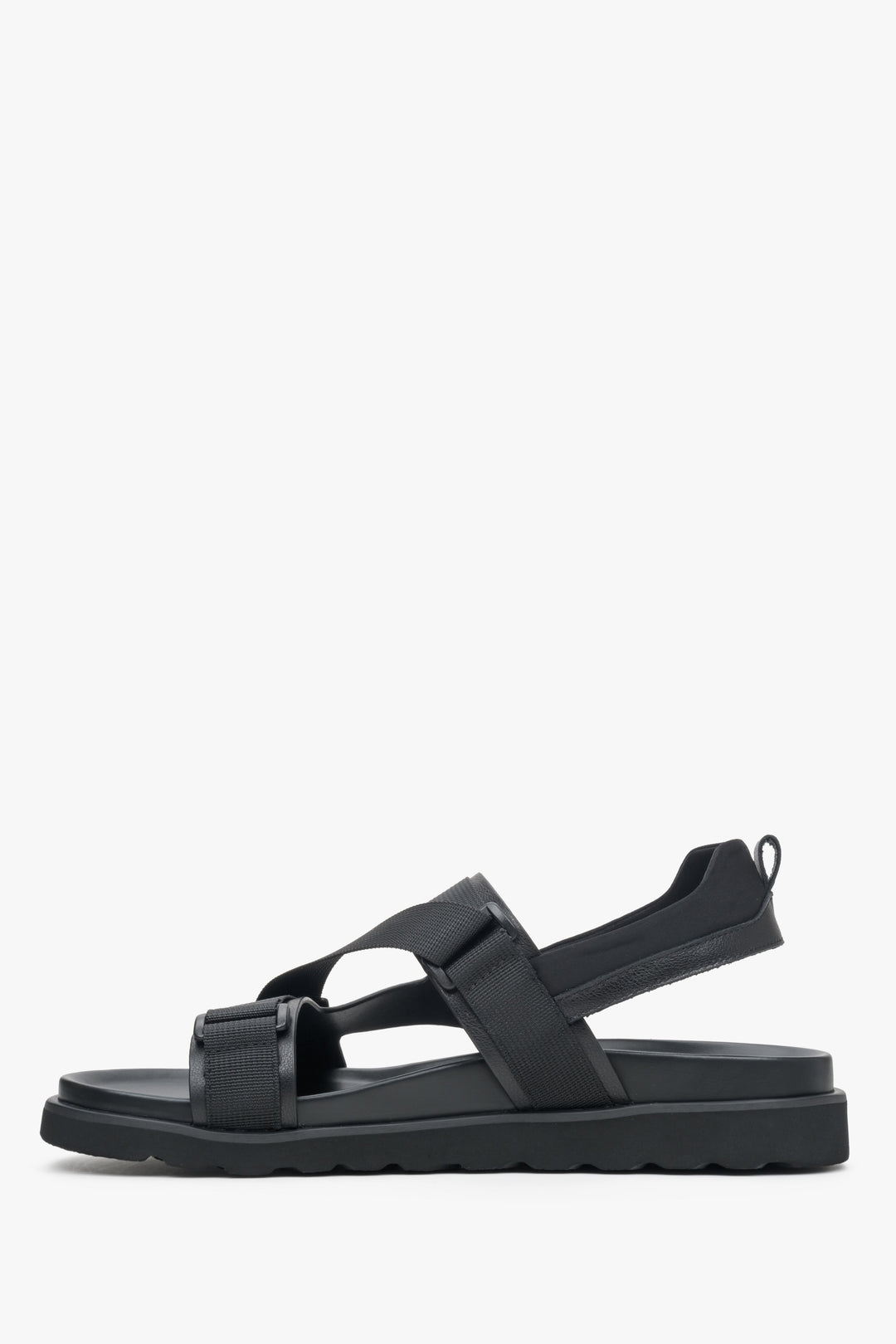 Comfortable, soft men's Estro sandals with thick buckle-fastened straps - shoe profile.