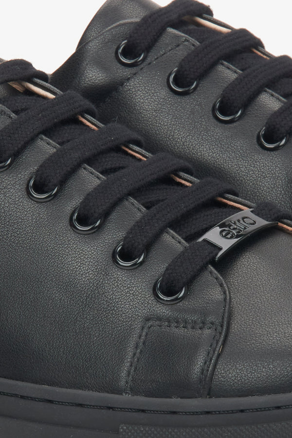 Women's Low-Top Sneakers in Black Featuring a Leather Design by Estro - details.