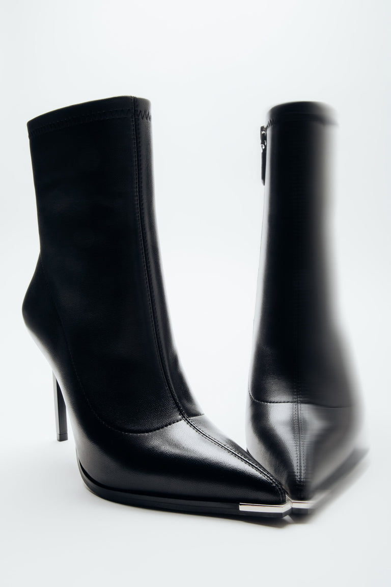 Women's Black Leather Stiletto Ankle Boots with an Elastic Shaft Estro ER00116620