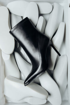 Women's Black Leather Stiletto Ankle Boots with an Elastic Shaft Estro ER00116620