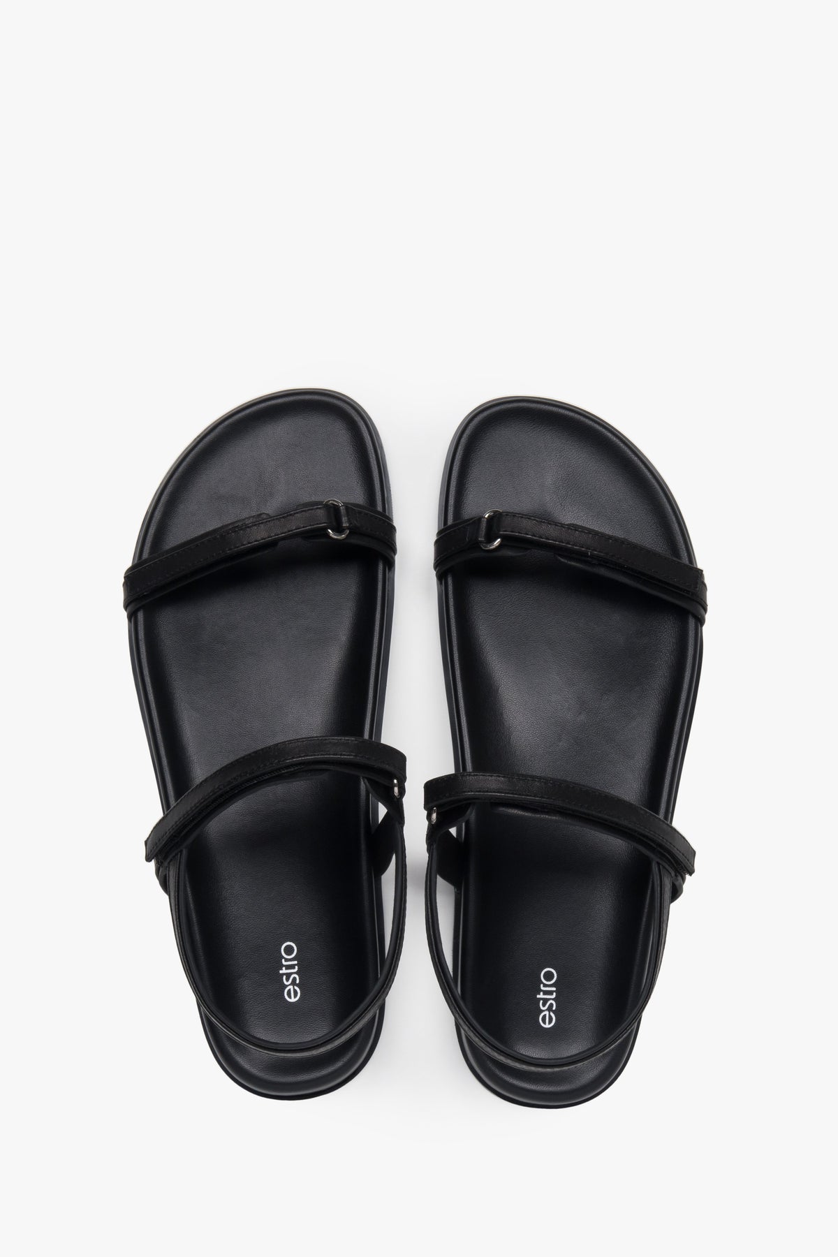 Stylish black Estro women's sandals with a minimalist design of thin straps, offering comfort thanks to the flexible sole.