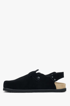 Women's black closed-toe clog sandals made of genuine suede.