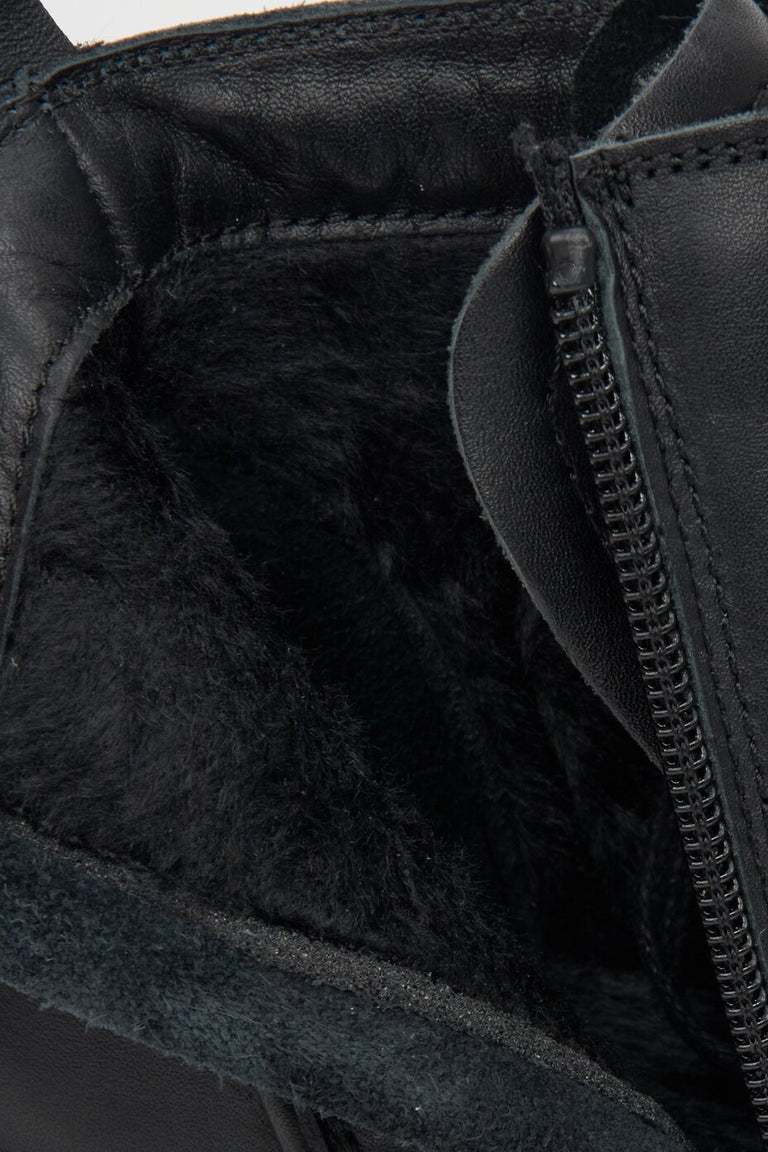 Women's leather black boots by Estro - close-up of the interior of the shoe.