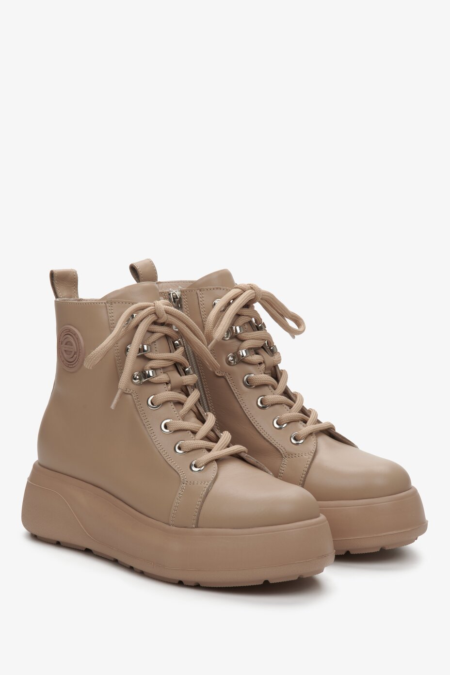 Women's Beige Leather Boots with Insulation Estro ER00111967.