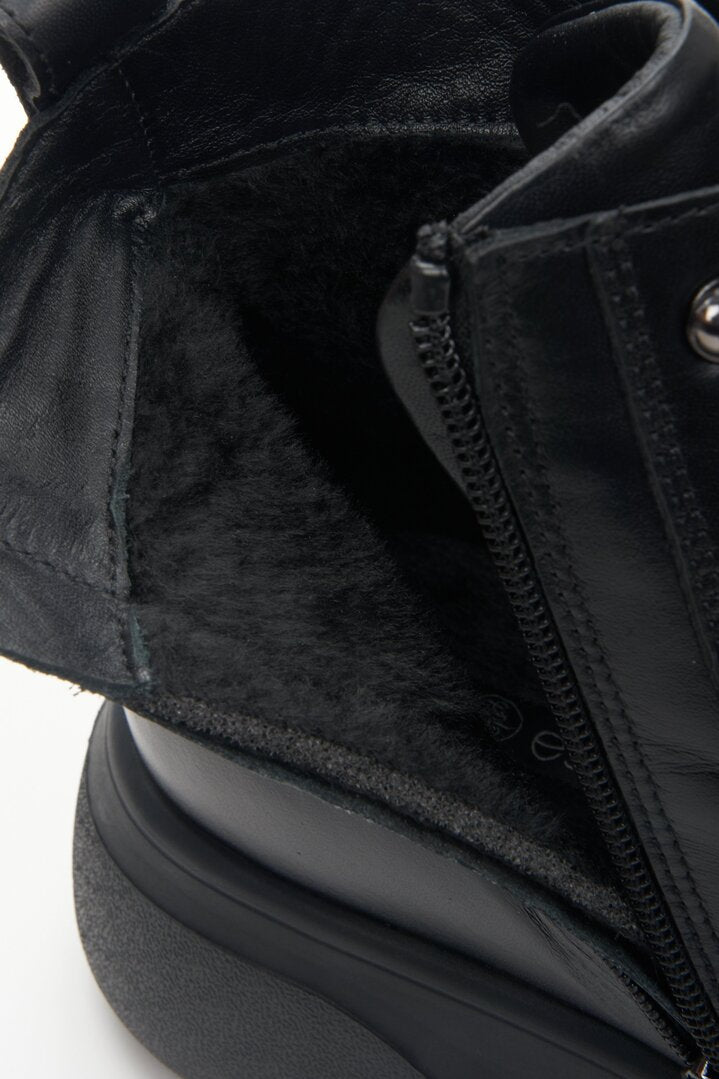 Women's leather black fall boots with warming lining by Estro - close-up of the interior of the shoe.