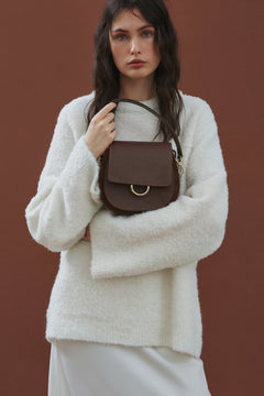 Italian Leather Small Saddle Brown Crossbody Bag Estro ER00114083