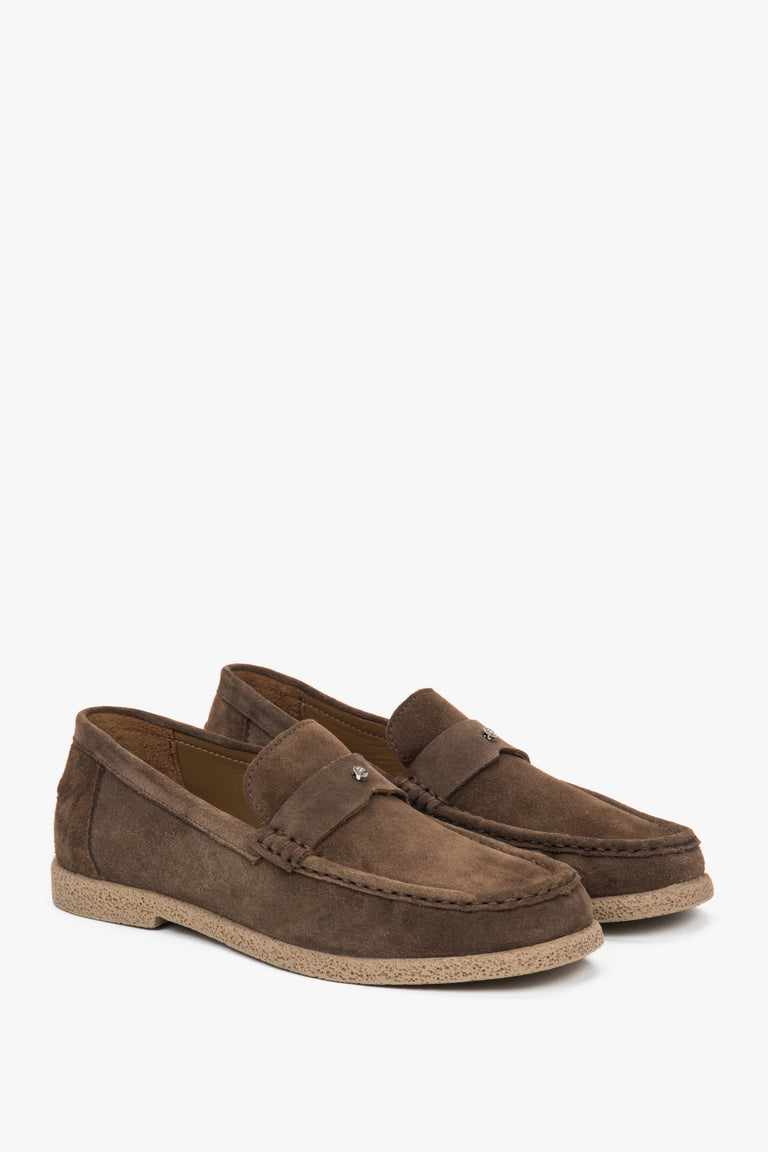 Women's brown loafers with a collapsible heel, made of premium Italian genuine velour.