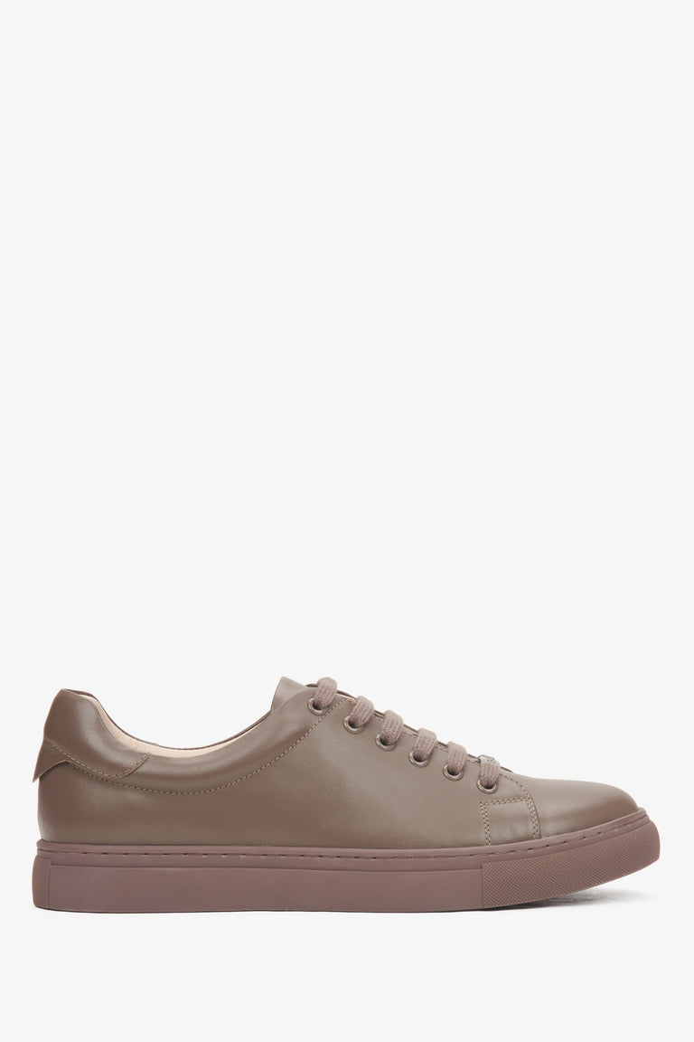 Women's Brown Leather Low-Top Sneakers by Estro