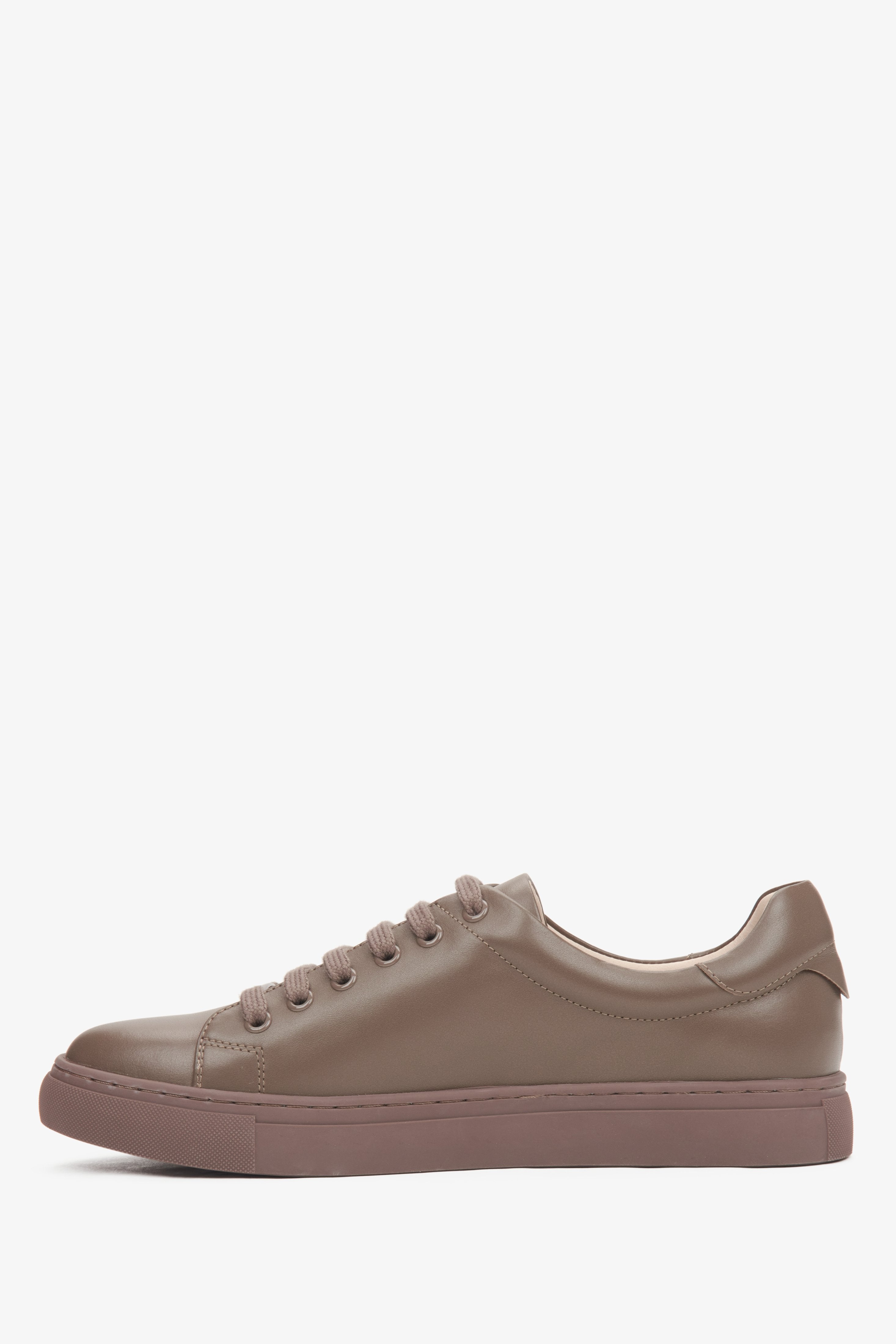 Premium Leather Women's Low-Top Sneakers in Brown by Estro - sideline.