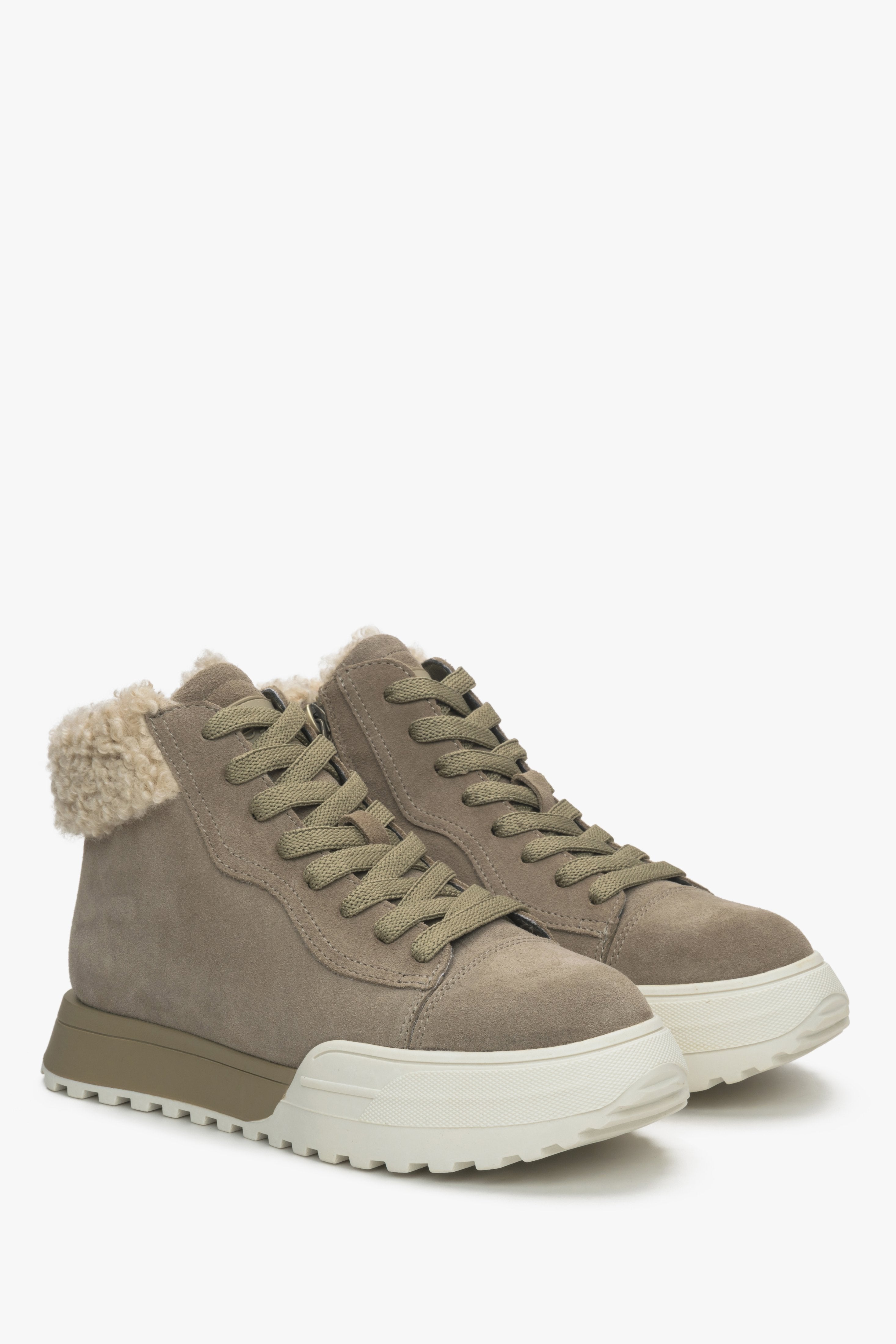 Green winter sneakers for women by Estro, made from velour and fur.