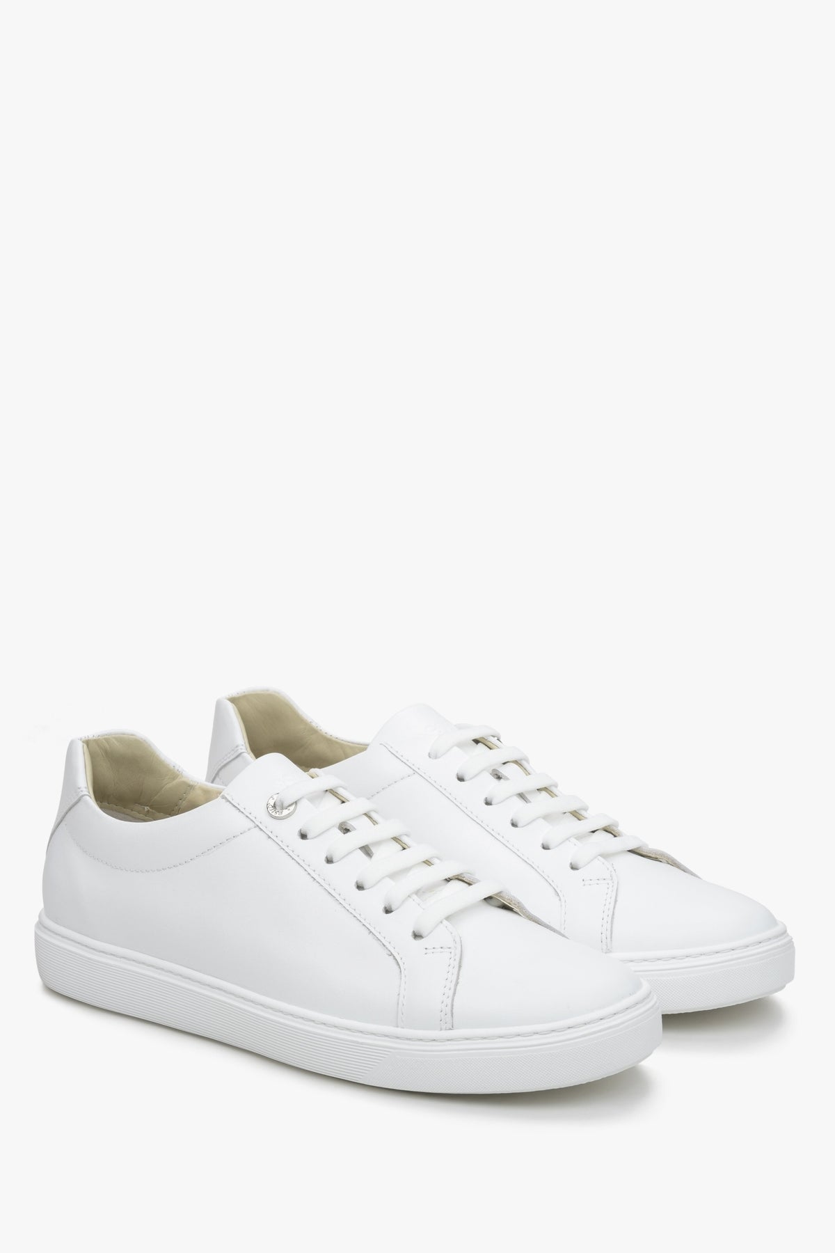 Women's White Low-Top Sneakers made of Genuine Leather Estro.