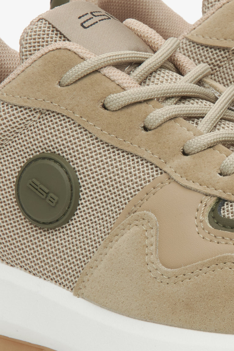 Beige sneakers for women made of eco-leather and soft fabrics, ES8 – details.