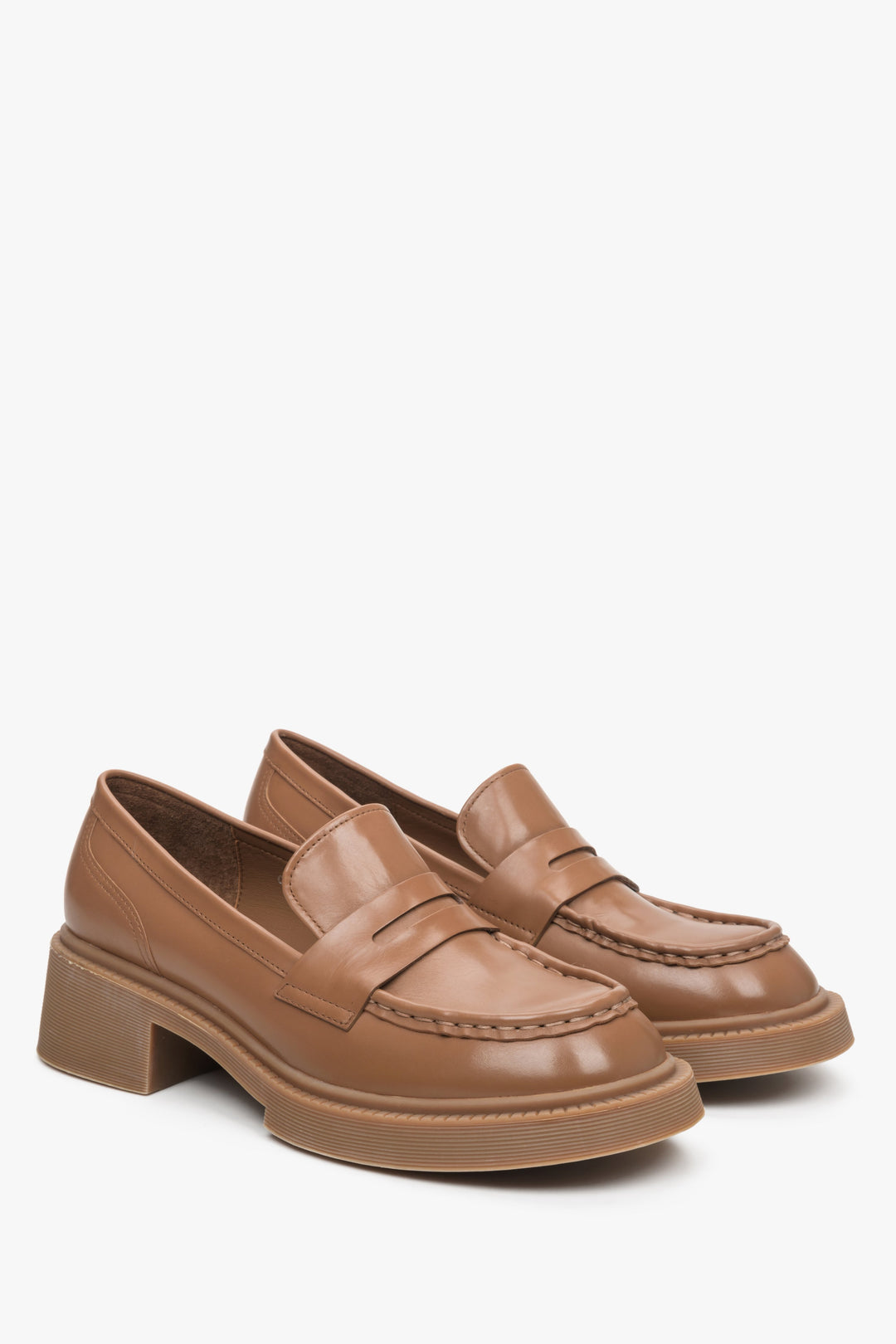 Women's brown leather moccasins with a stable heel, Estro.