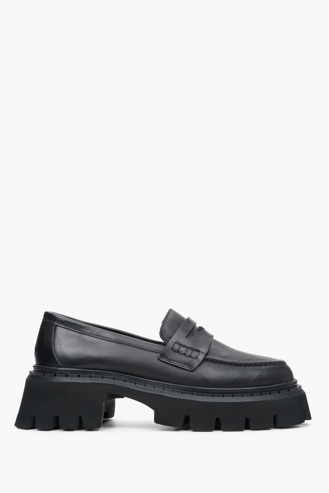 Women's Black Leather Loafers Estro ER00113815.