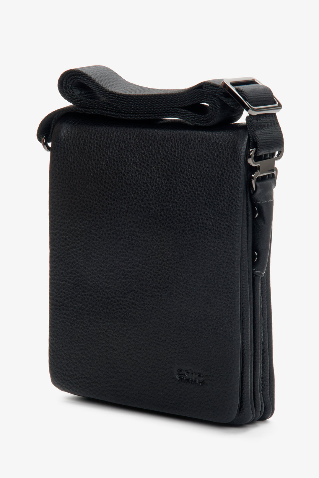 Men's black leather shoulder bag by Estro.