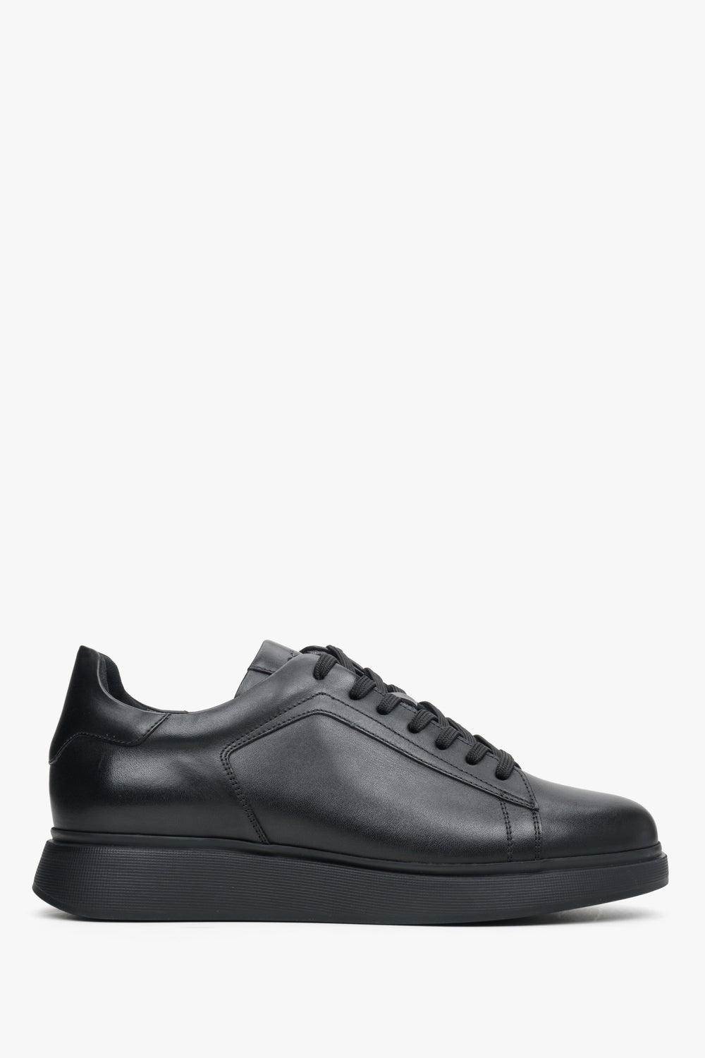 Men's Black Low Top Sneakers made of Genuine Leather Estro ER00113795.