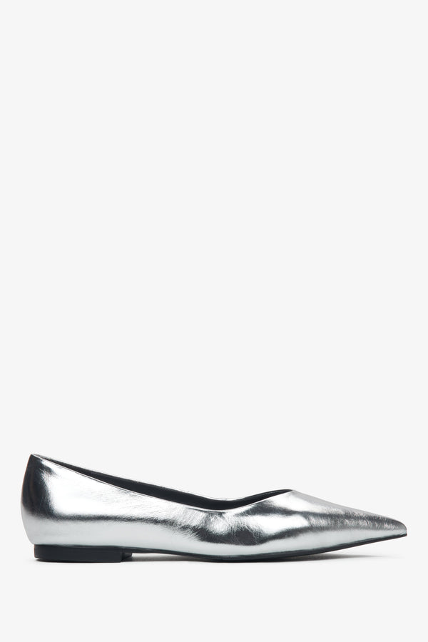 Women's Silver Pointed Toe Ballet Flats made of Genuine Leather