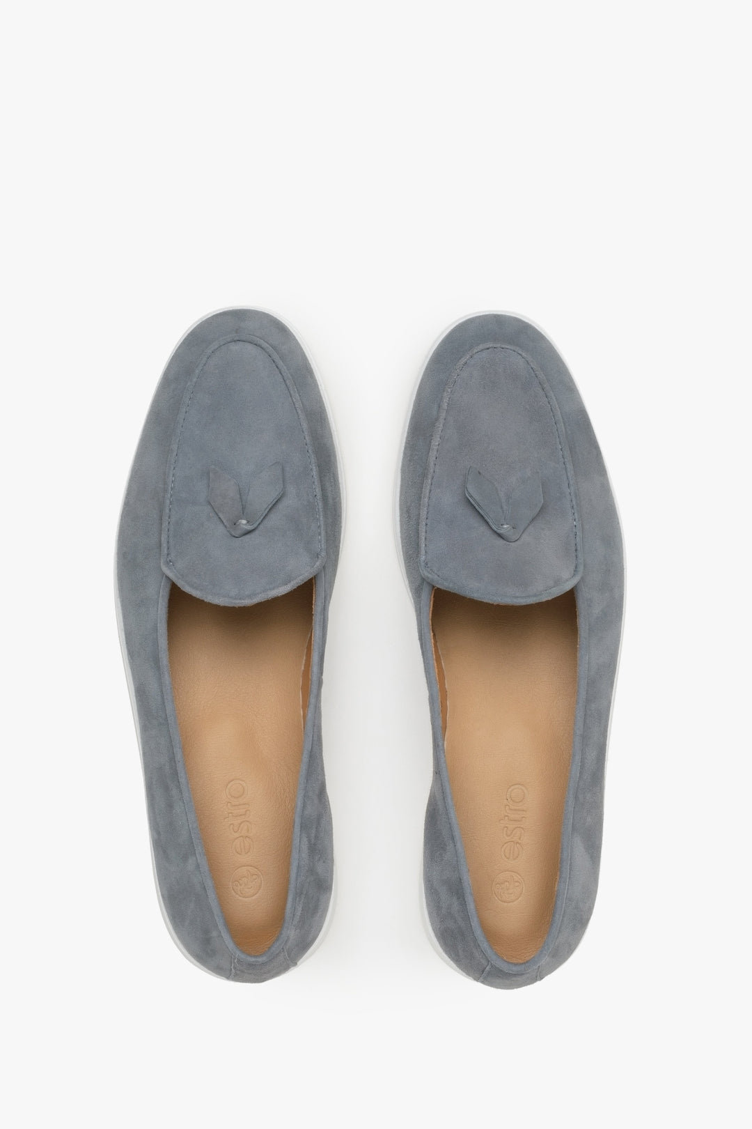 Women's grey velour moccasins by Estro - top view presentation of the model.