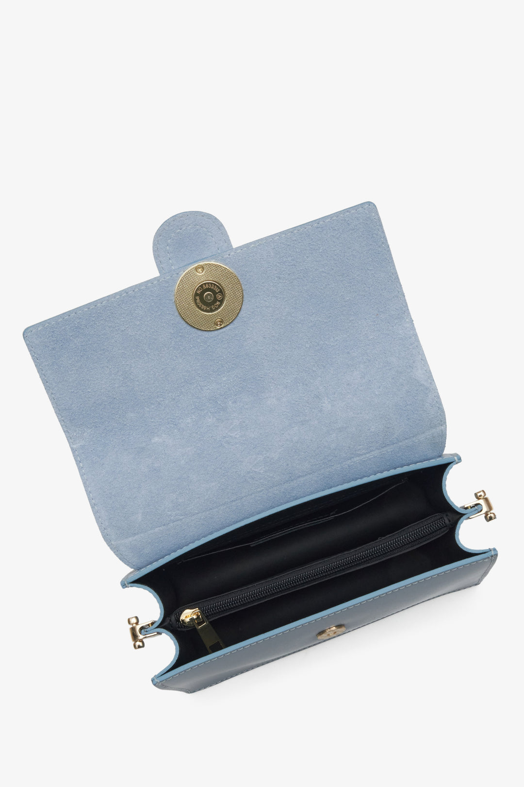 Women's light blue handy bag made with Italian leather - presentation of the main compartments.