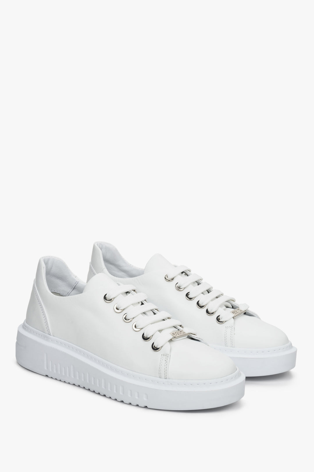 Women's White Low-Top Leather Sneakers Estro ER00111060