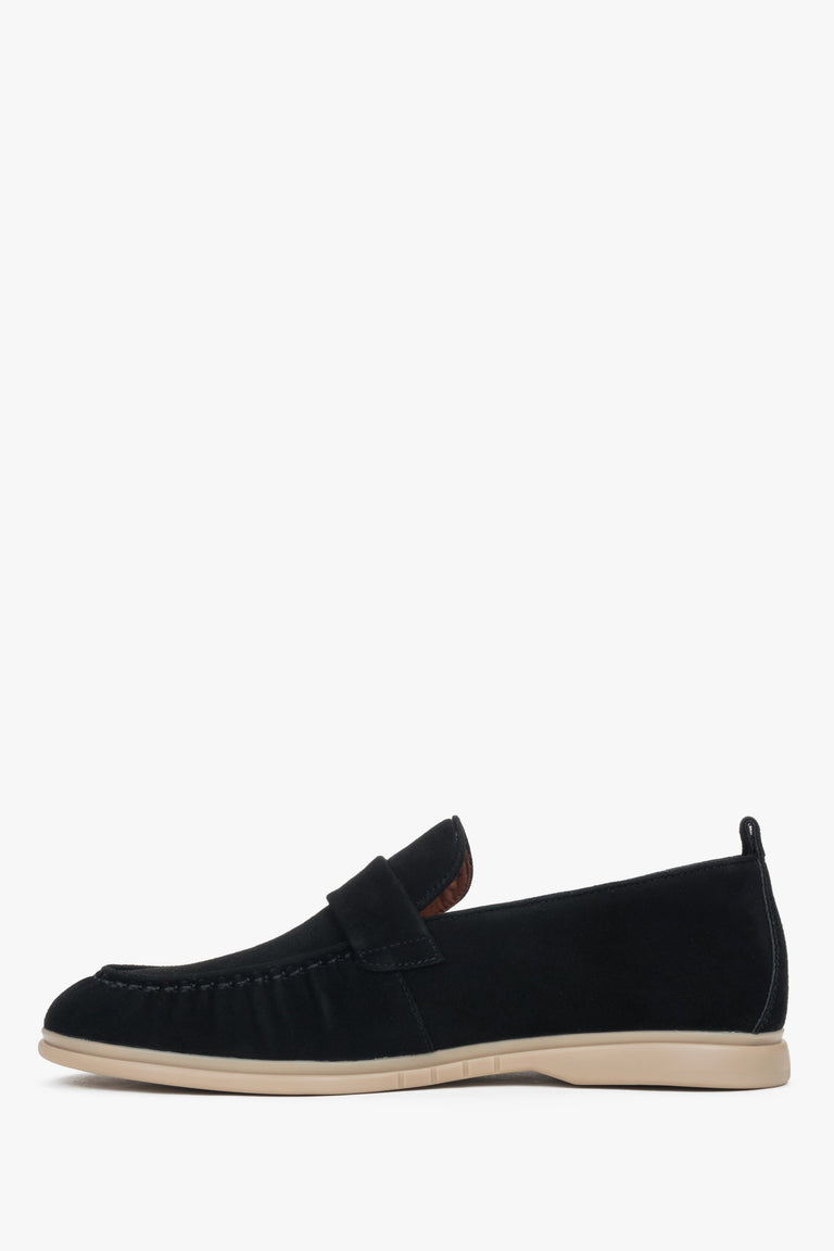 Men's classic black loafers made of soft genuine velour.