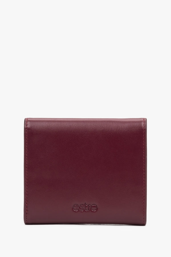 Stylish Women's Burgundy Wallet with a Heart-Shaped Clip by Estro - reverse.