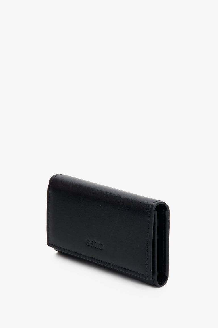 Estro black leather key case.