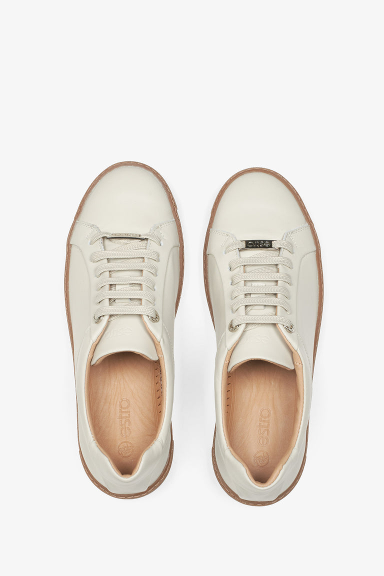 Women's light beige leather sneakers by Estro - top view presentation of the model.