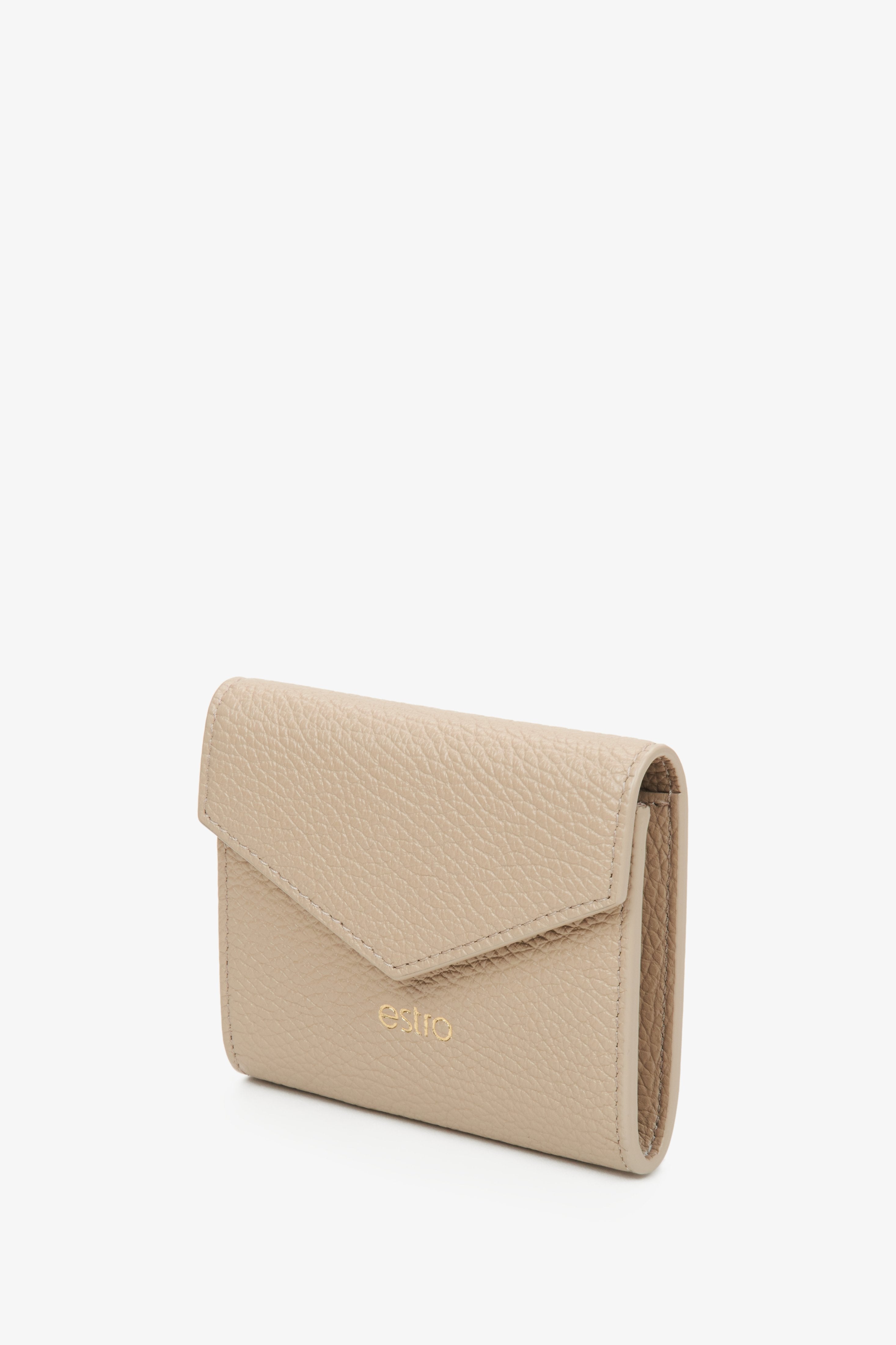 Estro beige leather women's wallet.