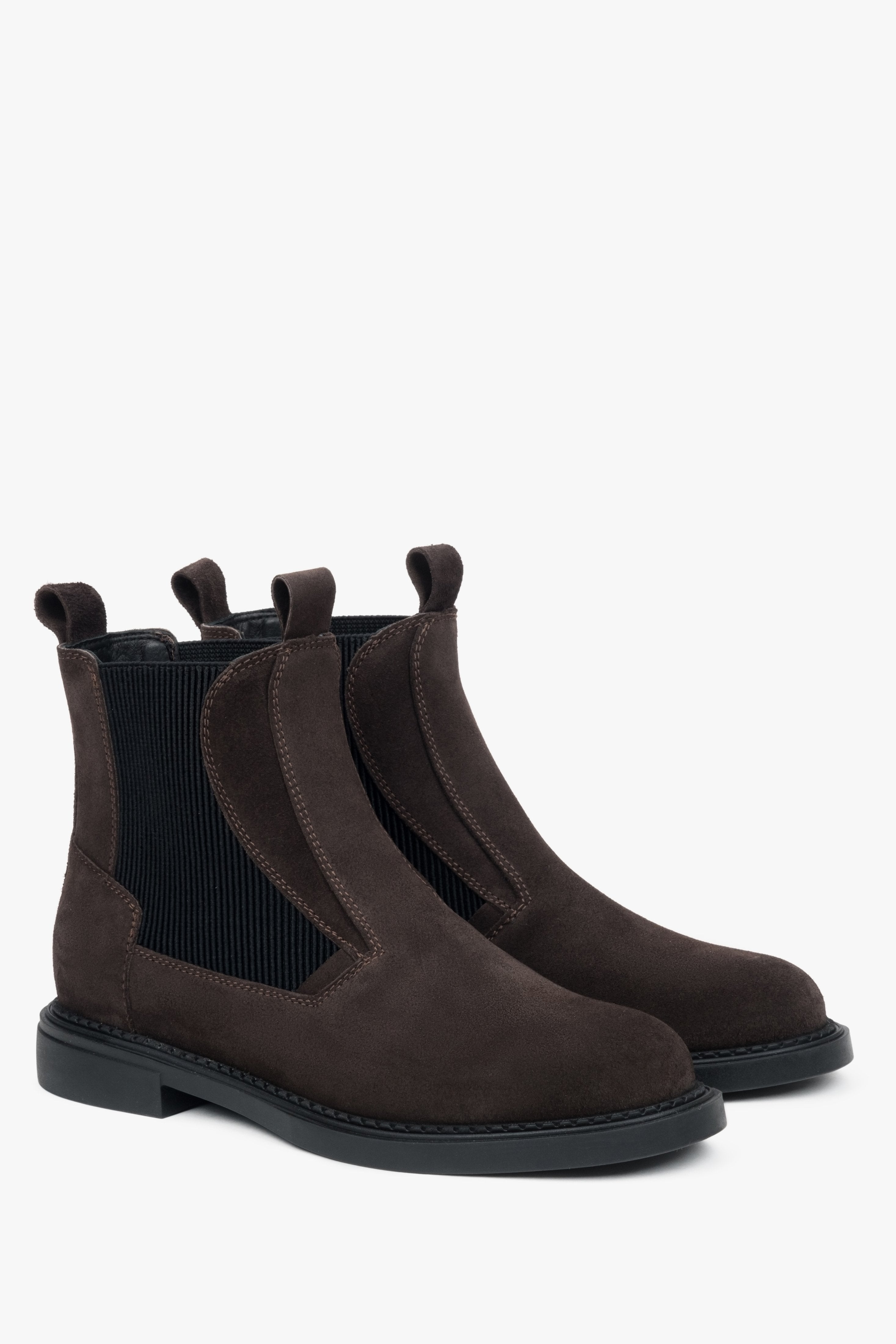 Women's dark brown chelsea boots, Estro.