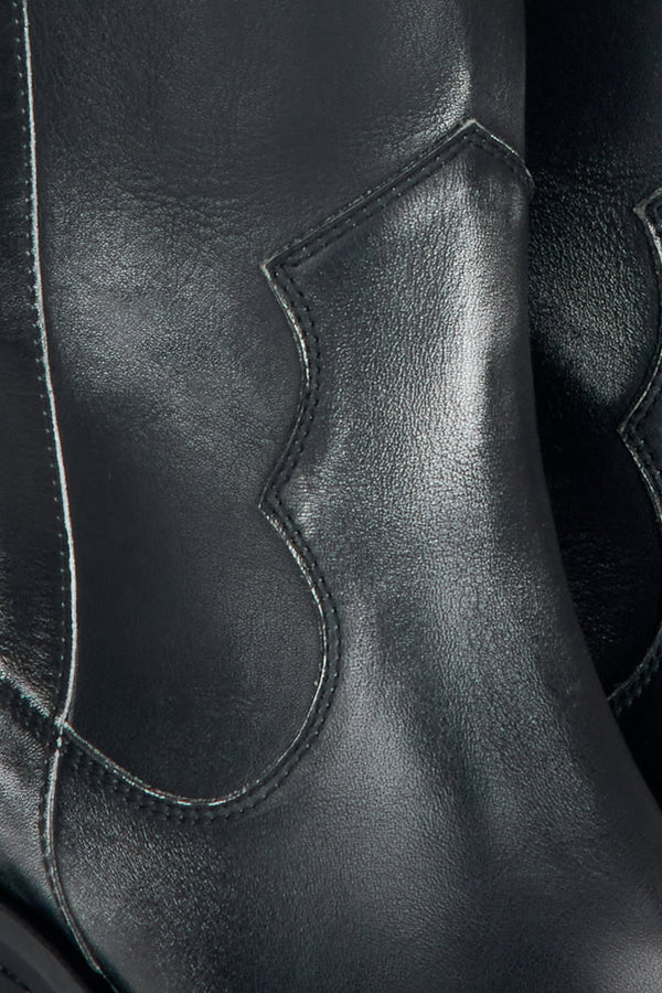 High leather vintage cowboy boots for women by Estro - close-up of the shoe details.