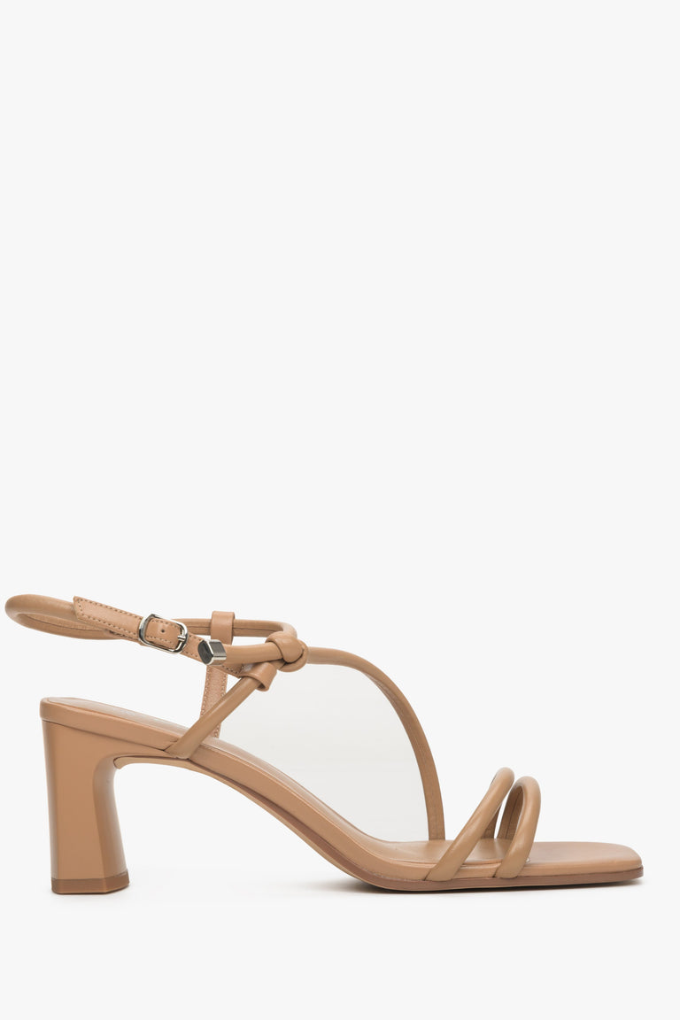 Light Brown Block Heel Strappy Sandals Estro ER00113215