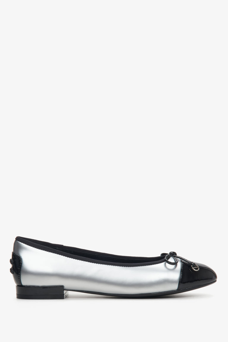 Women's Silver & Black Leather Ballet Flats with Metallic Sheen Estro ER00114174.