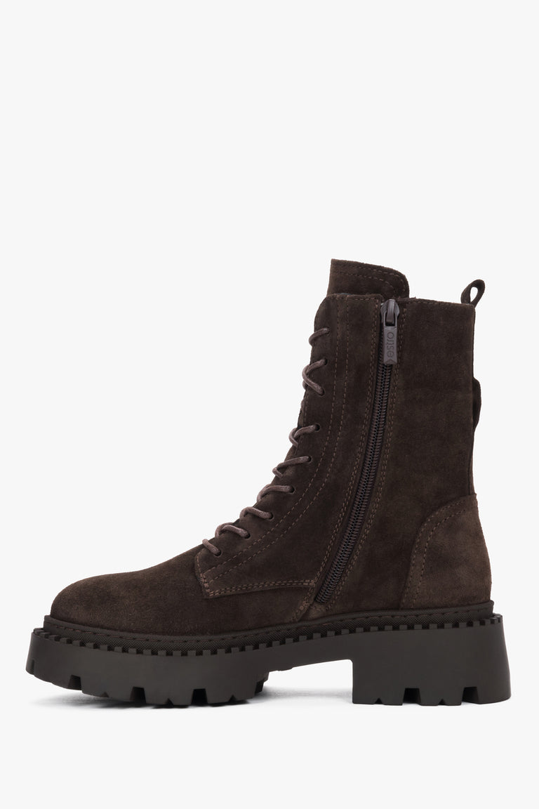 Estro Women's Ankle Boots in Saddle Brown Italian Velour - shoes' profile.