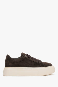 Women's Dark Brown Platform Sneakers made of Premium Italian Velour Estro ER00119483.