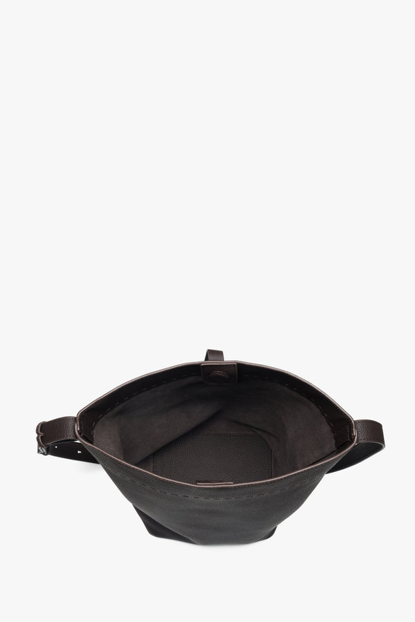 Genuine leather dark brown bucket bag for women with a magnetic snap closure, Estro.