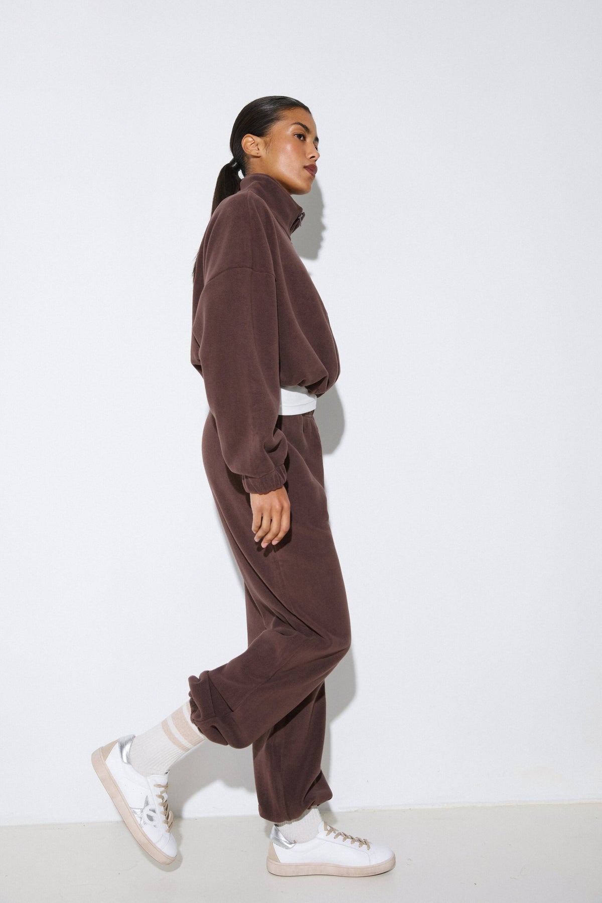 Women's dark brown fleece tracksuit set Estro (ER00118829).