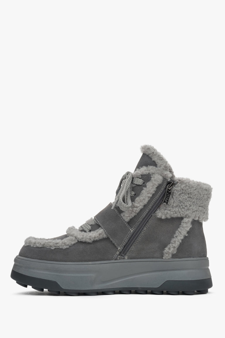 Velour Ankle Boots for Women in Dark Grey with Wool Lining - Winter Collection by Estro - shoe sideline.