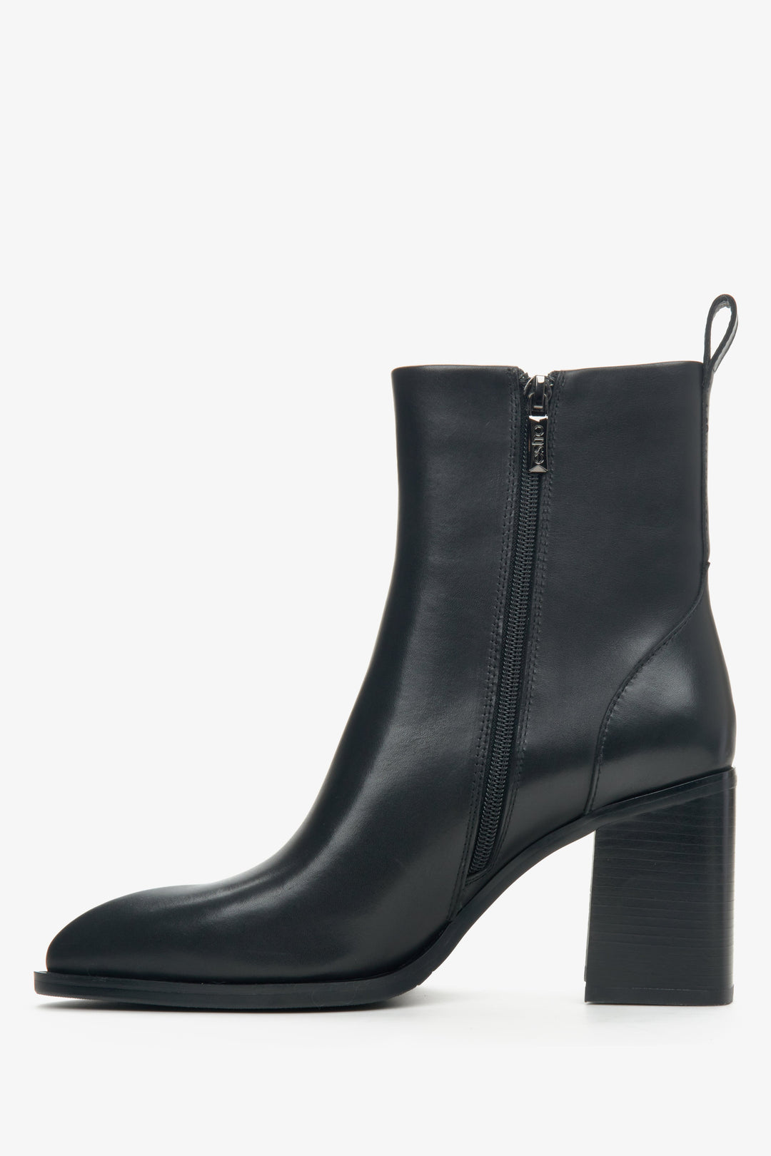 Women's black leather ankle boots by Estro - shoe profile.