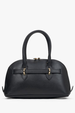 Women's Black Leather Shoulder Bag Handmade in Italy Estro ER00117431.