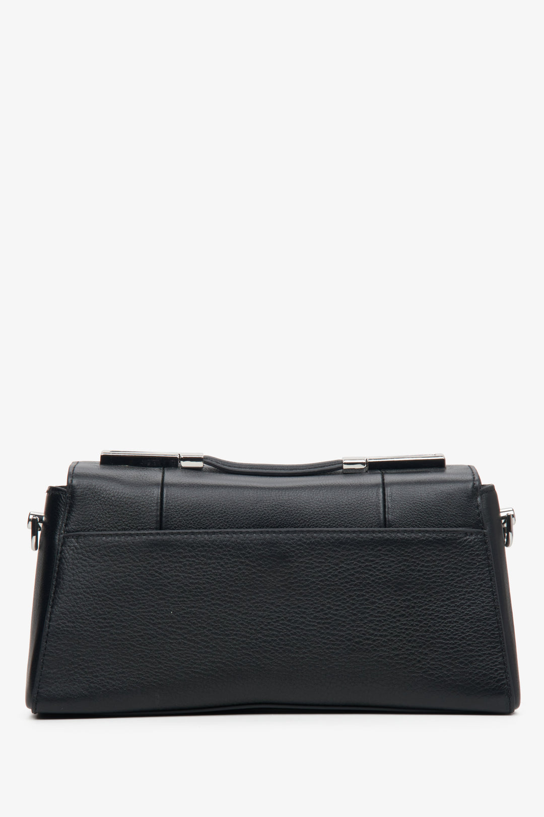 Women's black shoulder bag made of genuine leather by Estro.