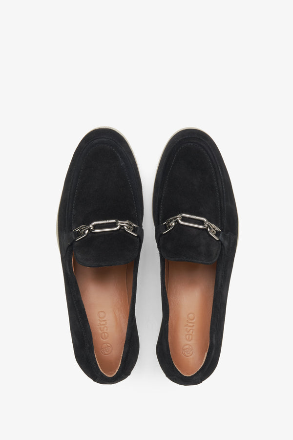 Estro women's black velour loafers - top view of the model.