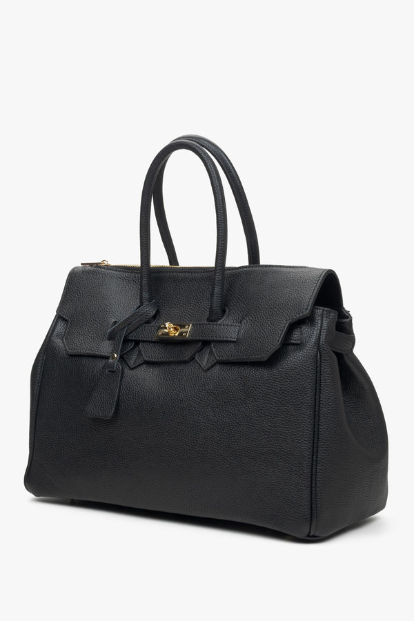 Women's satchel handbag in a delicate black shade, made of genuine Italian leather, known for its exceptional quality.